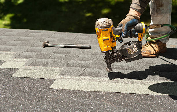 Best Residential Roofing Contractor  in Albion, IN