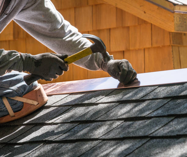 Best Residential Roofing Contractor  in Albion, IN